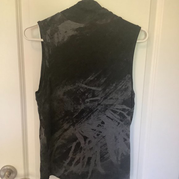 Airfield sleeveless turtleneck - Picture 3 of 3